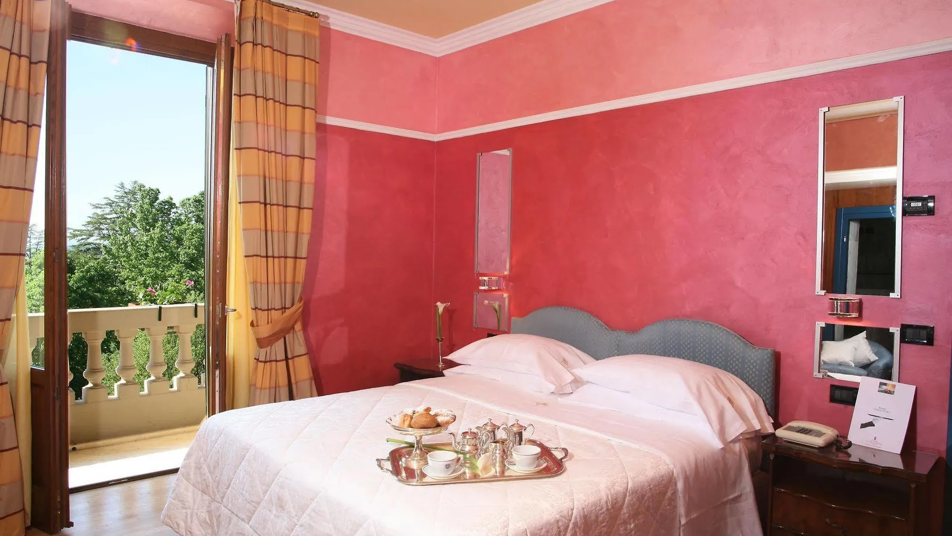 Grand Hotel Bellavista Palace & Golf Montecatini Terme 5*,